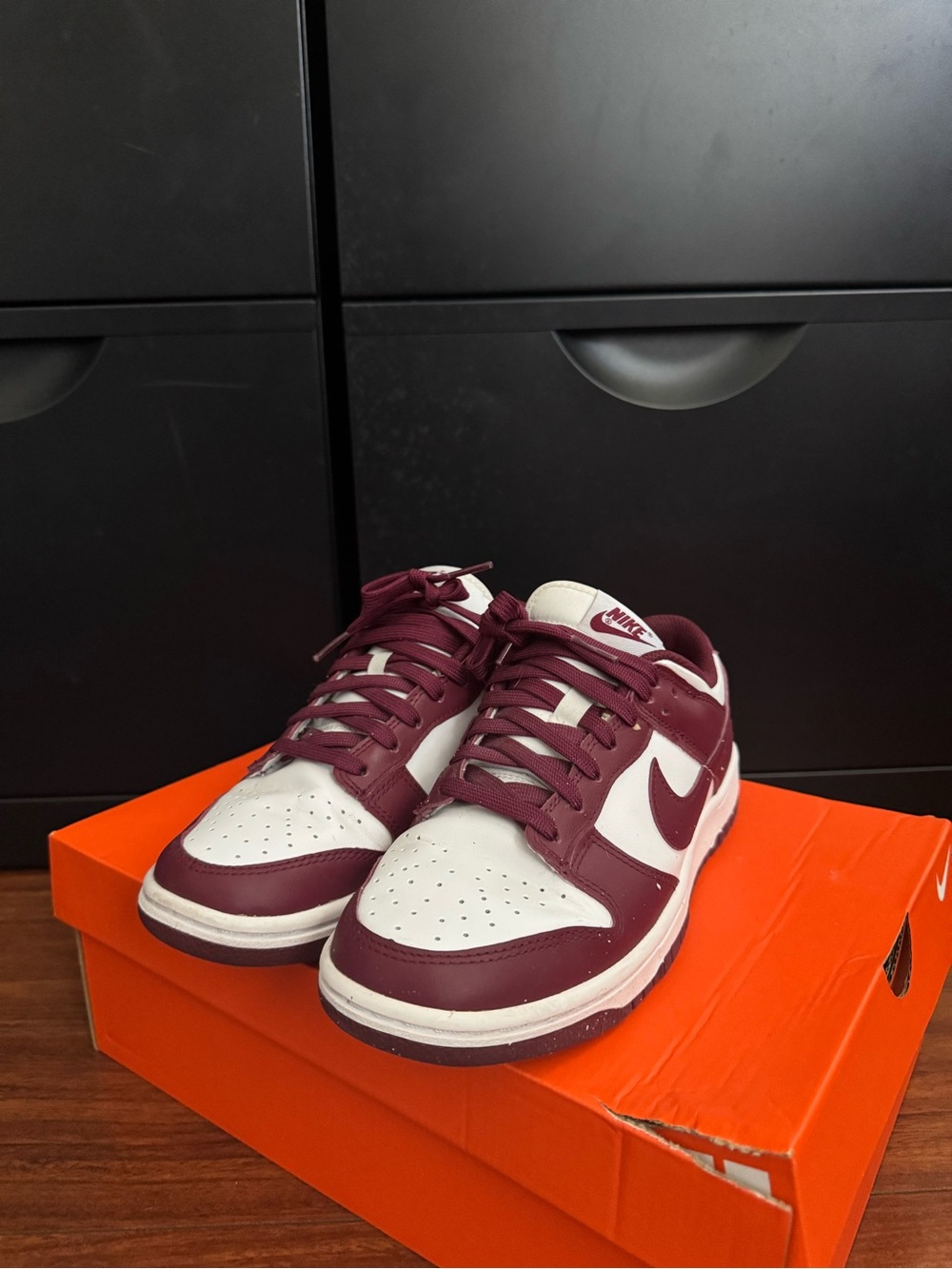 Nike Low-Top Sneakers in White and Burgundy